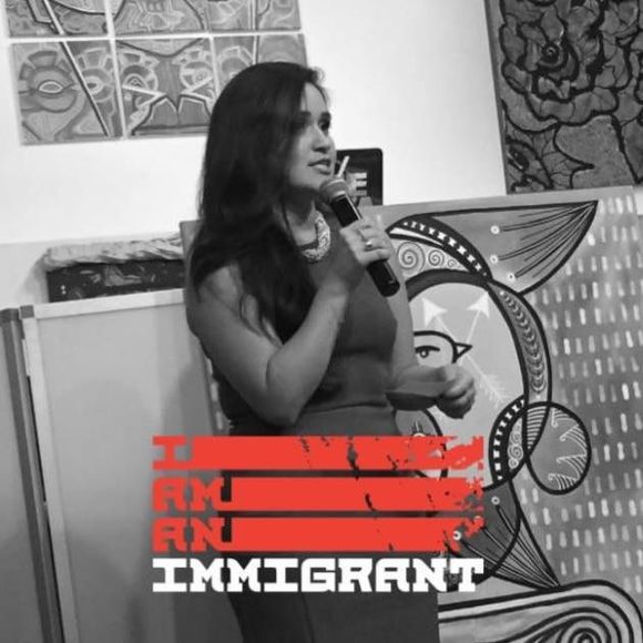 Meet your Posher, Claudia - Picture 1 of 1